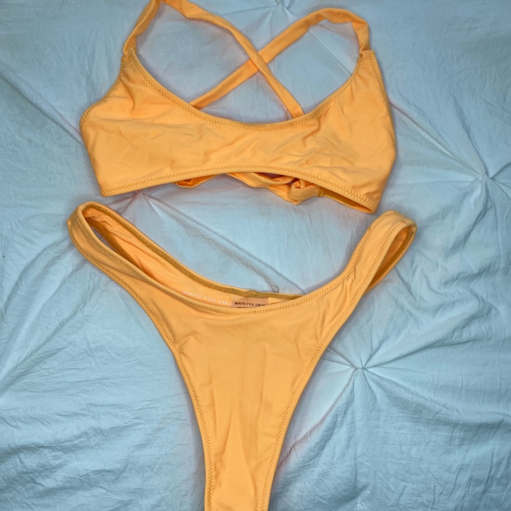 WHITE FOX BOUTIQUE Neon Orange Bikini